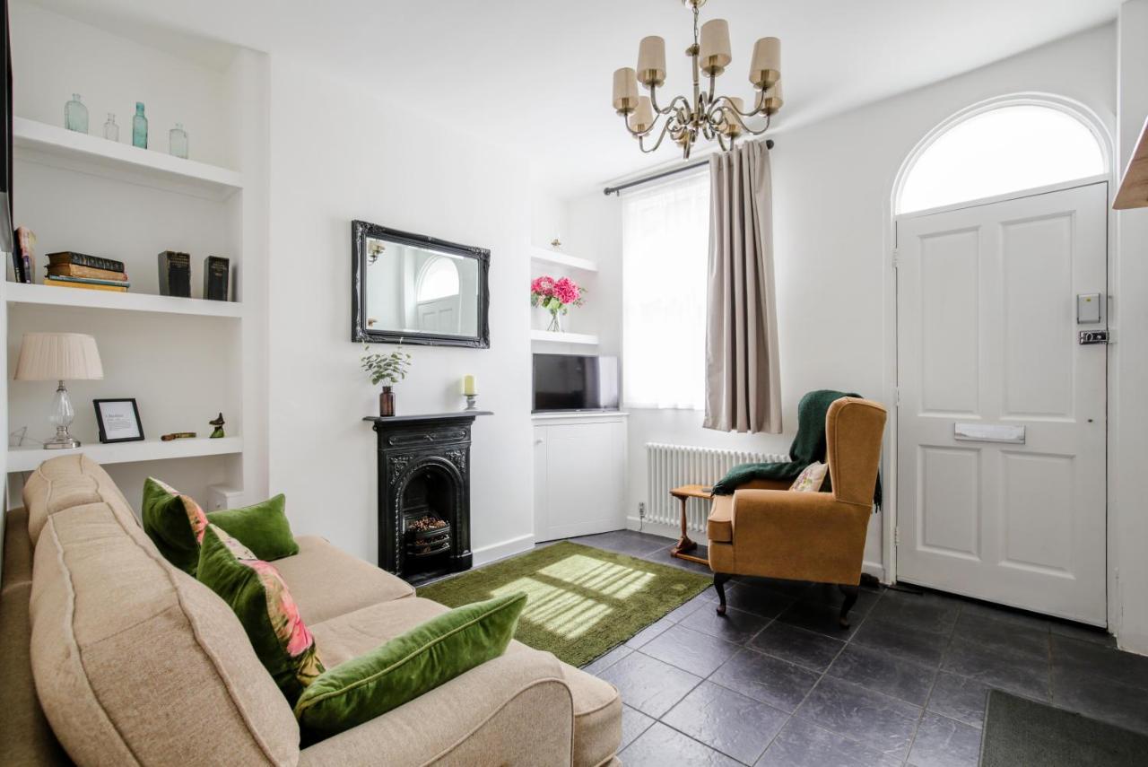 Chester Stays - Lovely 2 Bedroom House In The Heart Of تشيستر المظهر الخارجي الصورة